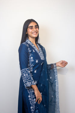 Embroidery set